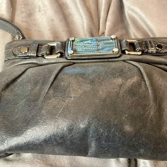 MARC BY MARC JACOBS MINI CLUTCH WITH HANDLE - Picture 2 of 6